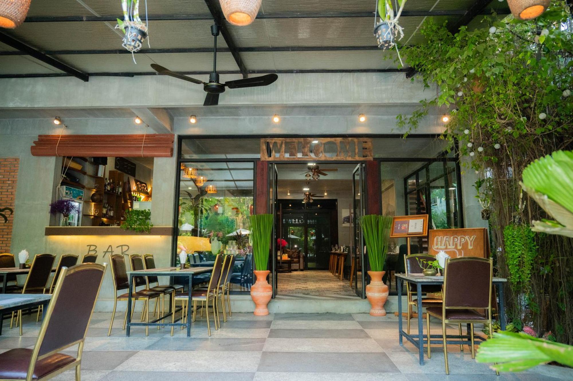 Отель Kampot Sweet Boutique Экстерьер фото
